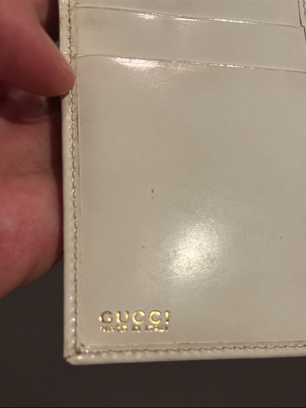 GUCCI Ivory Patent Vintage Leather WALLET - Picture 4 of 10